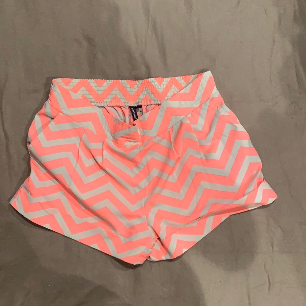 Summer/House Zig Zag Shorts